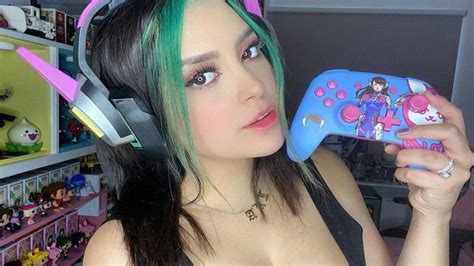 arigameplays hot|AriGameplays (@arigameplays) oficial .